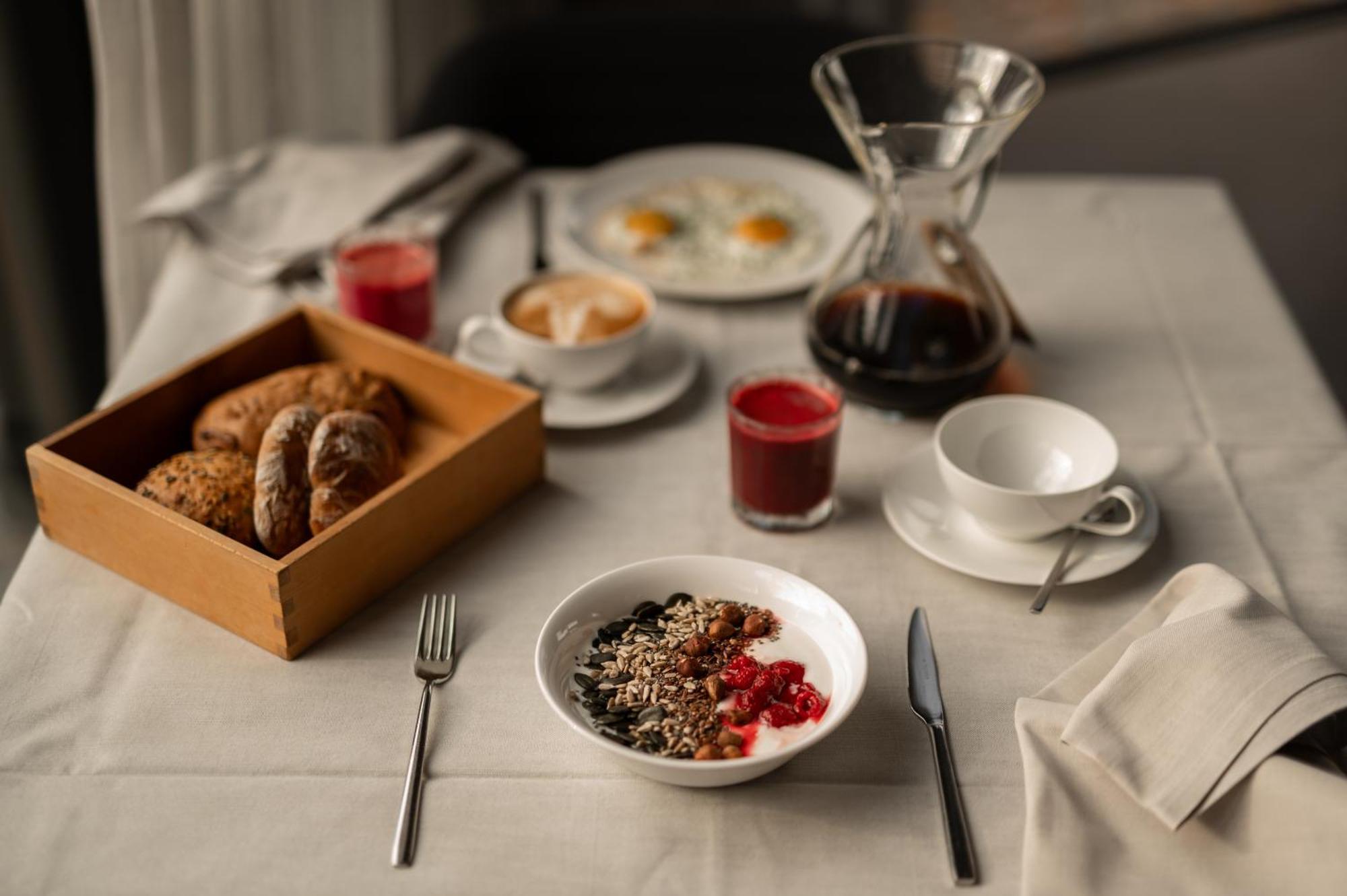 Hotel Muchele Postal / Burgstall Ngoại thất bức ảnh